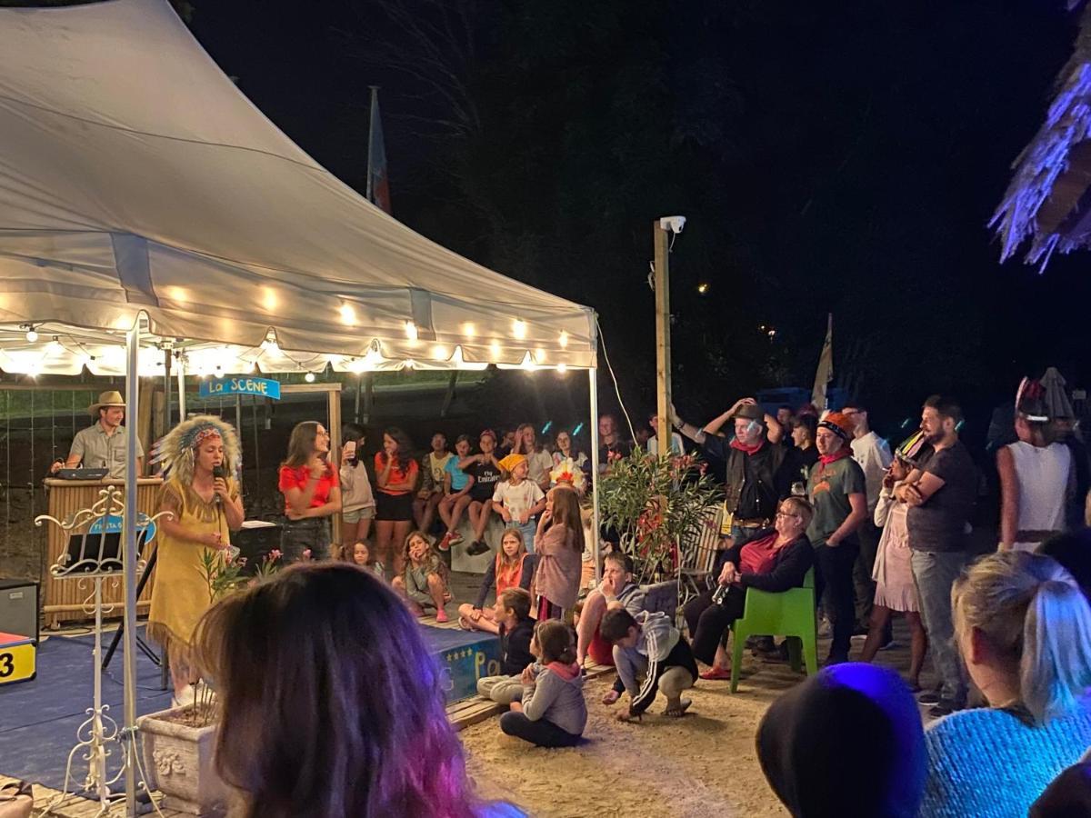 Camping Paradis Family Des Issoux Lalevade-dʼArdèche Exterior foto
