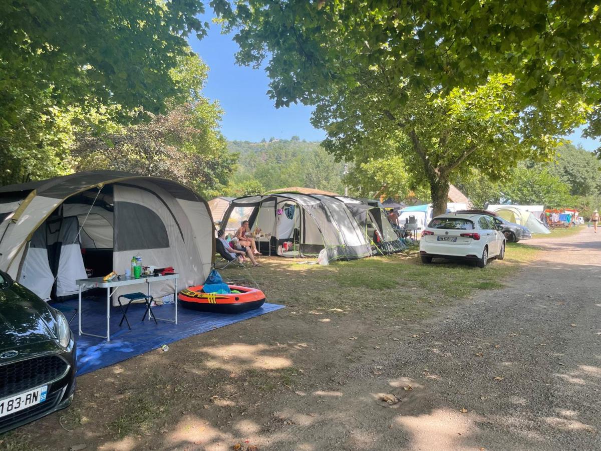 Camping Paradis Family Des Issoux Lalevade-dʼArdèche Exterior foto